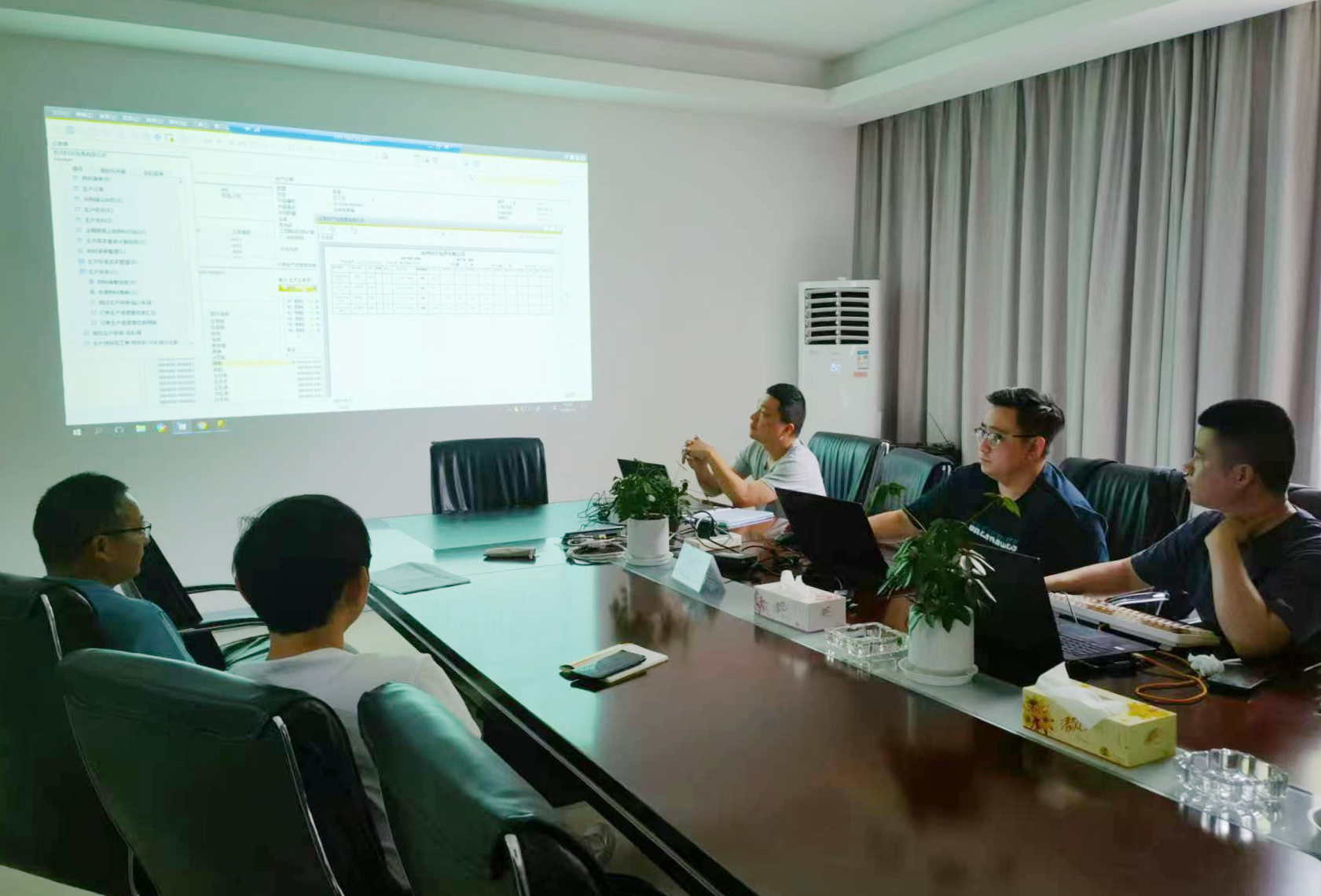 1716362997843336.jpg 03417b0af0083ecb1be38fcf49937ae.jpg